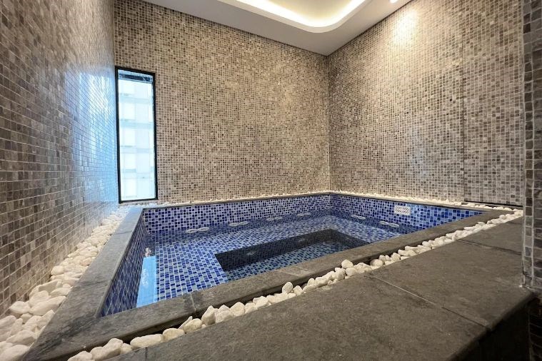 Peninsula Hotel Danang